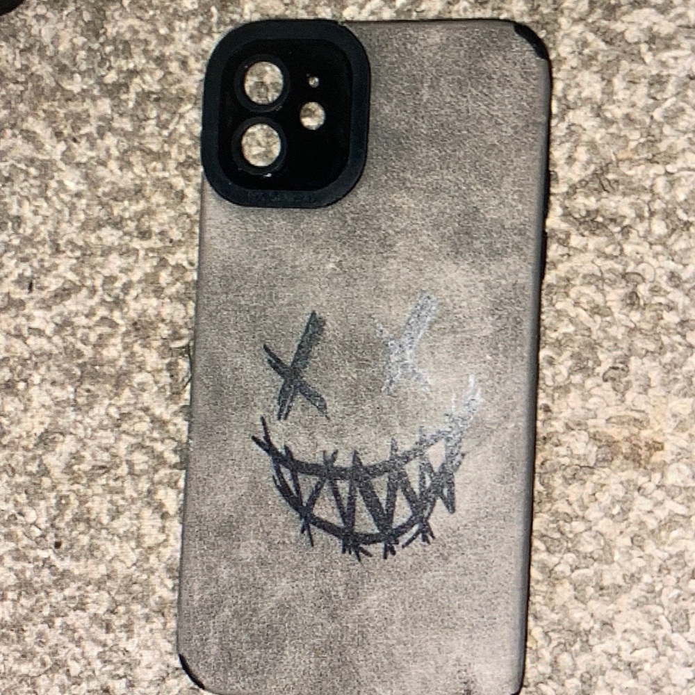 Edgy Gray Smiley Face Phone Case